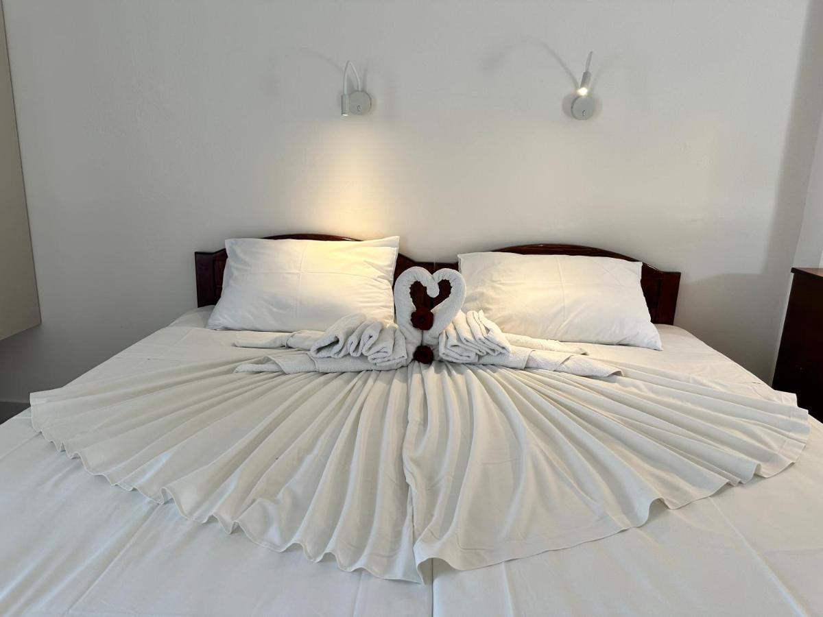 Aggelos Family Hotel Moraḯtika Luaran gambar